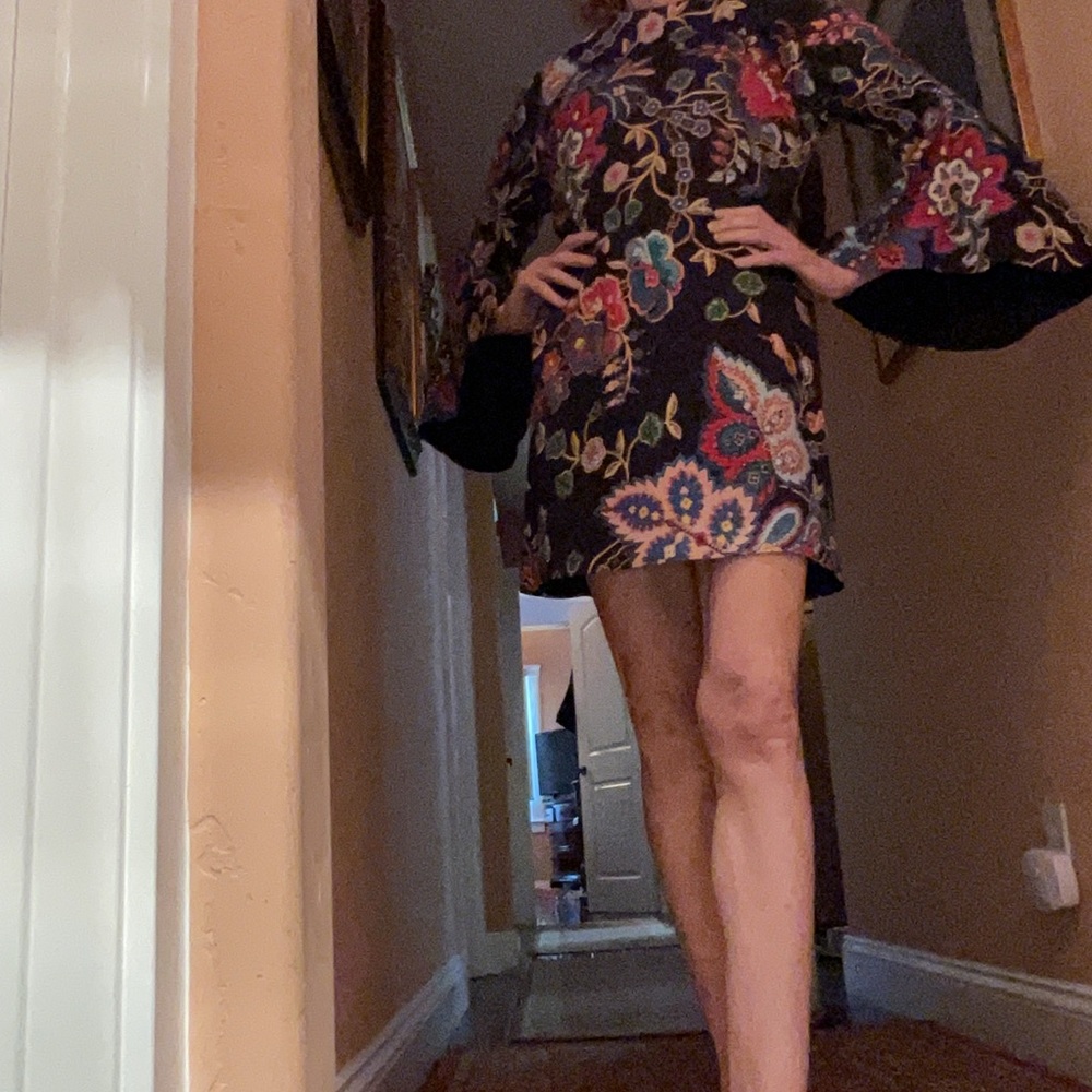 NWOT Floral ALICE & OLIVIA DRESS - Picture 8 of 11